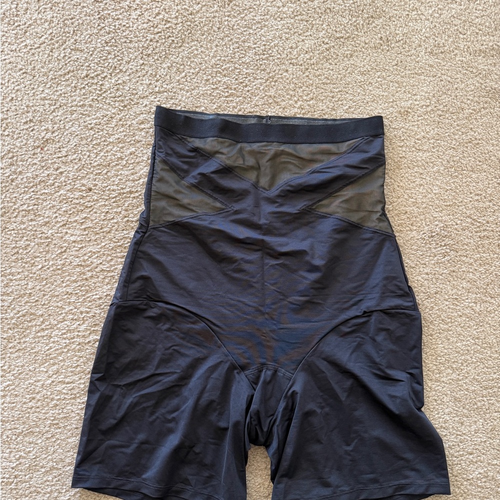 Cacique Black Ultra High-Waist Thigh Shaper